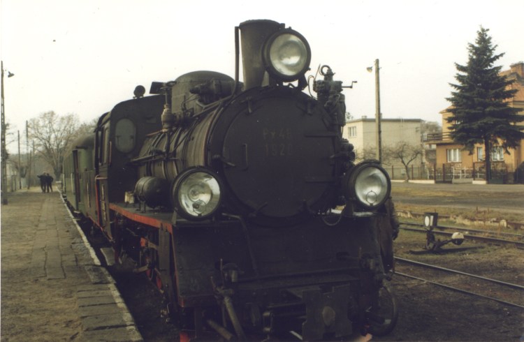 Parowz Px48-1920 z pocigiem do rody